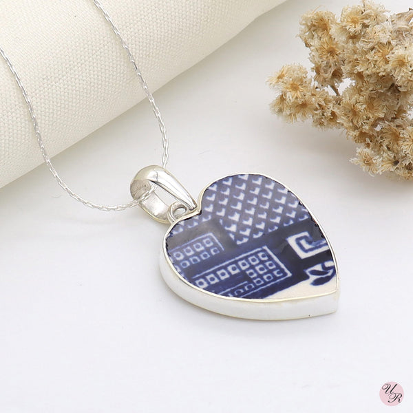 Ceramic Art Pendant Without Chain