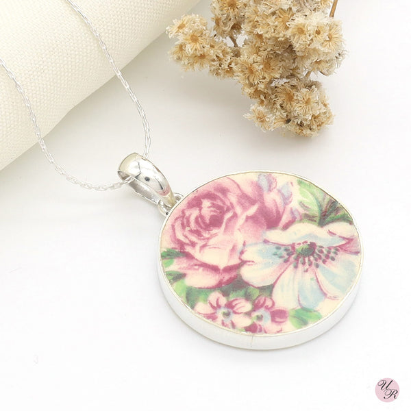 Ceramic Art Pendant Without Chain