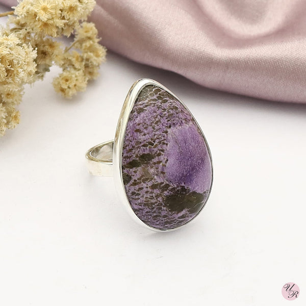 Purpurite Ring (Adj.)