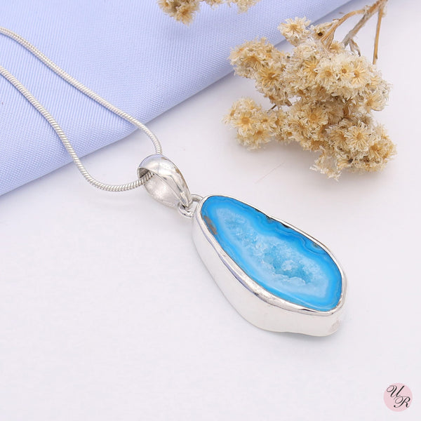 Blue Agate Pendant Without Chain