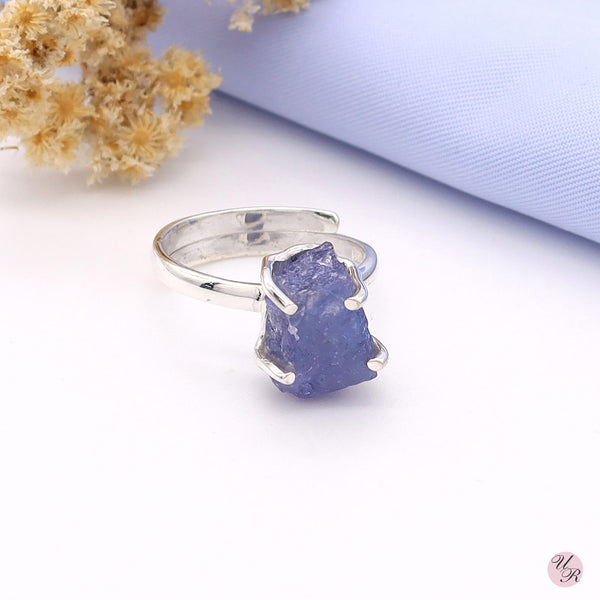 Tanzanite Rough Ring (Adj.)