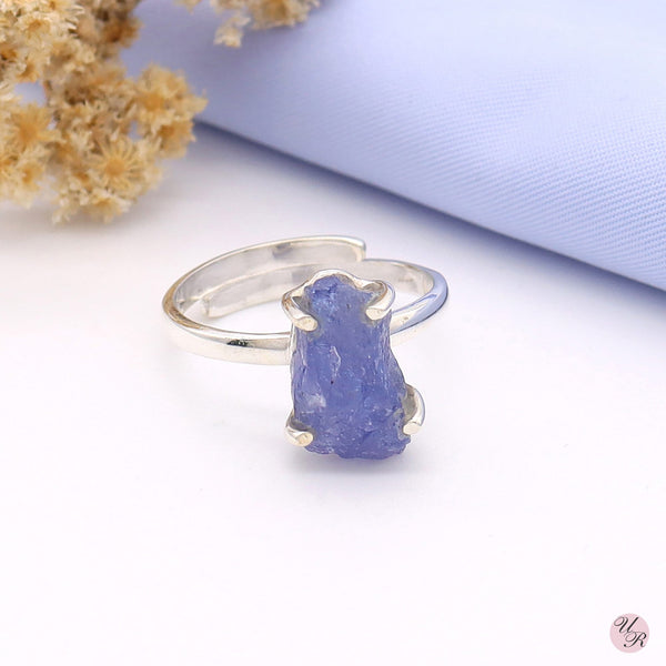 Tanzanite Rough Ring (Adj.)