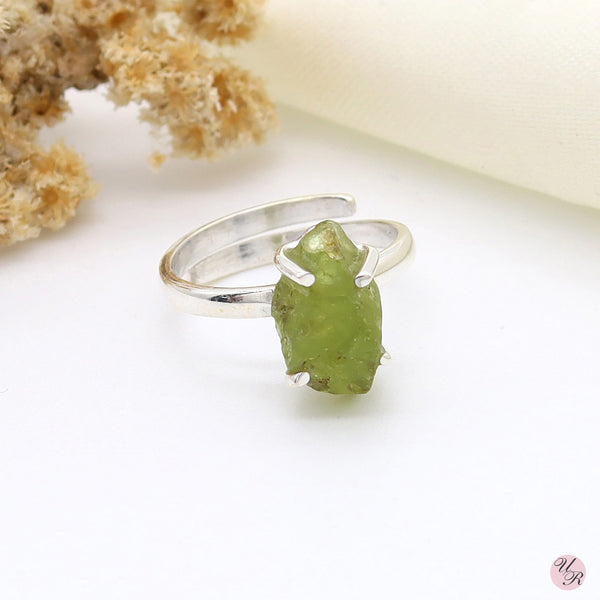 Peridot Rough Ring (Adj.)