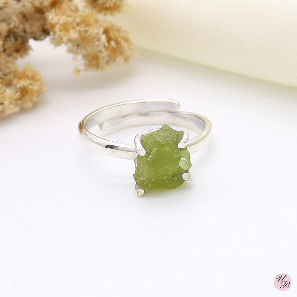 Peridot Rough Ring (Adj.)