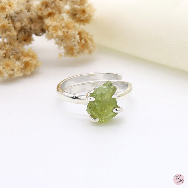 Peridot Rough Ring (Adj.)