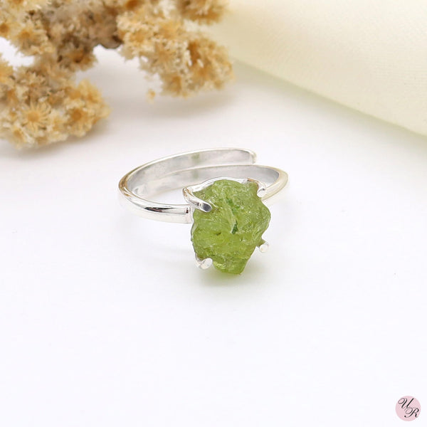 Peridot Rough Ring (Adj.)