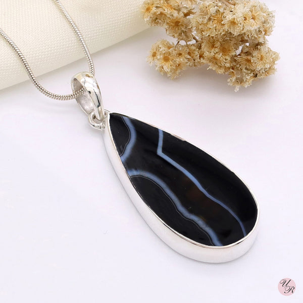 Banded Agate Pendant Without Chain