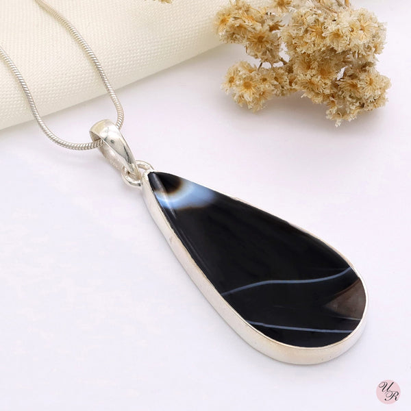 Banded Agate Pendant Without Chain