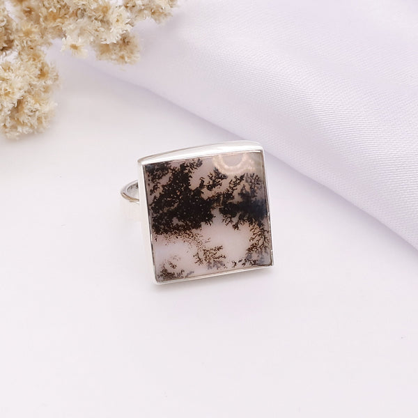 Scenic Agate Ring