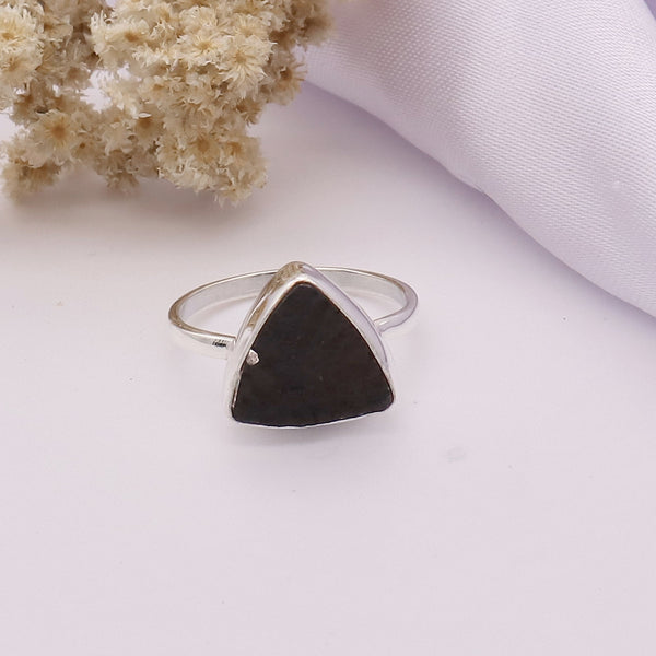 Tektite Ring