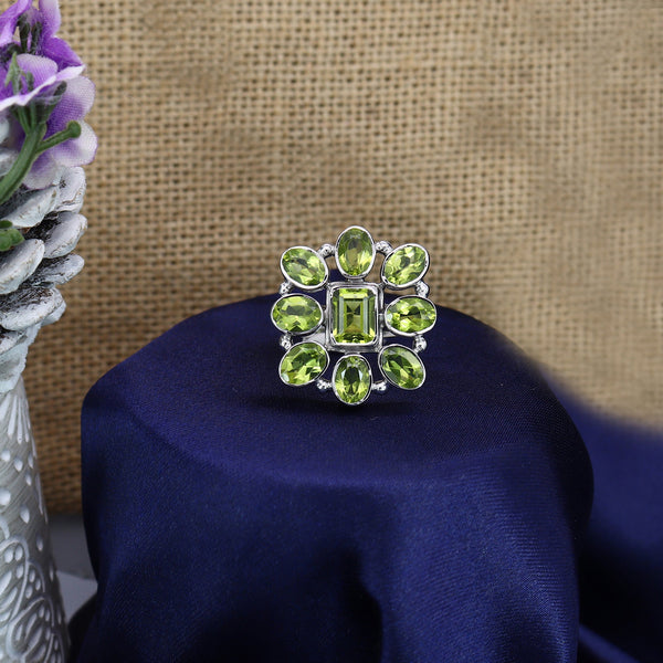 Peridot Ring (Adj.)